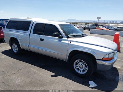 DODGE DAKOTA 2001