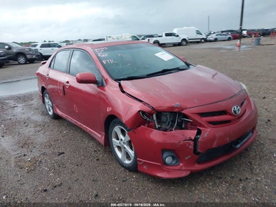 TOYOTA COROLLA 2012