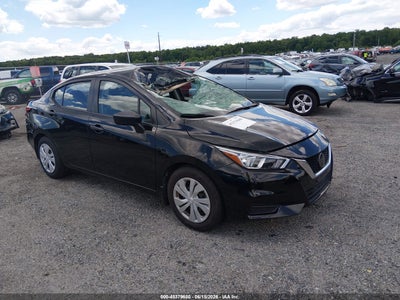 NISSAN VERSA 2020