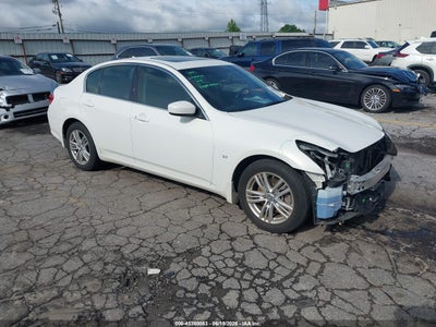 INFINITI Q40 2015