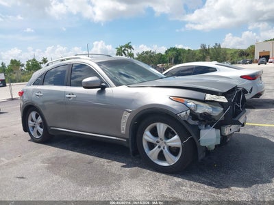 INFINITI FX35 2011