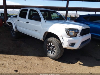 TOYOTA TACOMA 2015