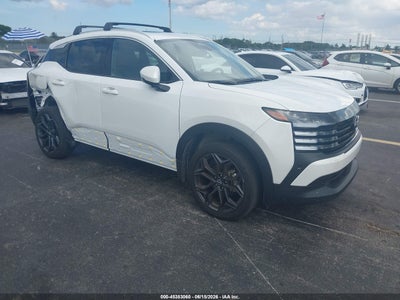 NISSAN KICKS 2025