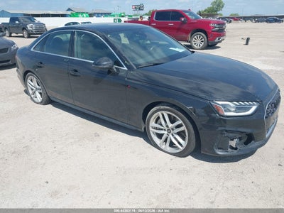 AUDI A4 2024