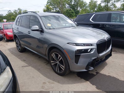 BMW X7 2023