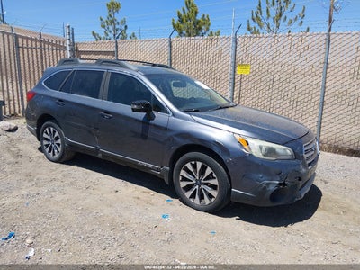 SUBARU OUTBACK 2015