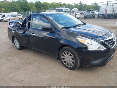 NISSAN VERSA 2015