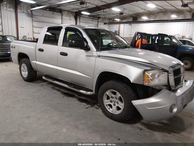 DODGE DAKOTA 2006