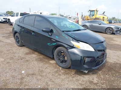 TOYOTA PRIUS 2014