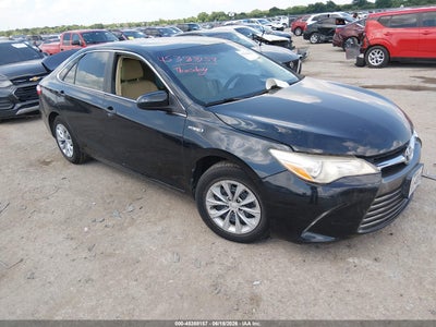TOYOTA CAMRY HYBRID 2015