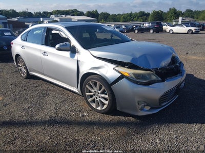 TOYOTA AVALON 2013