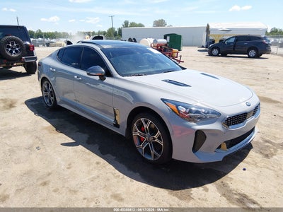 KIA STINGER 2019