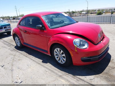 VOLKSWAGEN BEETLE 2015