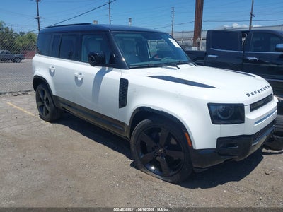 LAND ROVER DEFENDER 2025