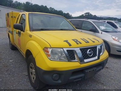 NISSAN FRONTIER 2014