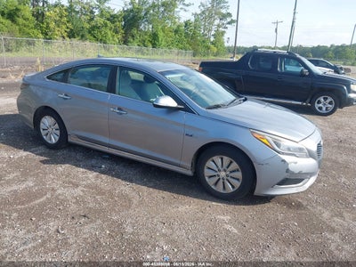 HYUNDAI SONATA HYBRID 2016