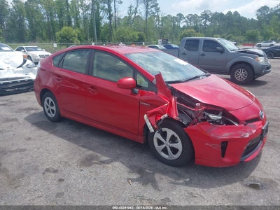 TOYOTA PRIUS 2015