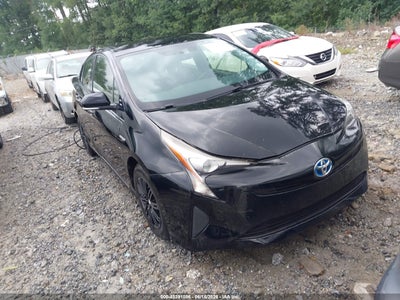 TOYOTA PRIUS 2016
