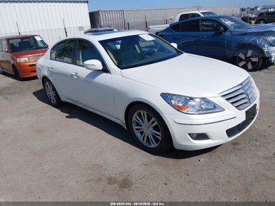 HYUNDAI GENESIS 2011