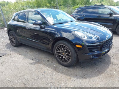 PORSCHE MACAN 2018