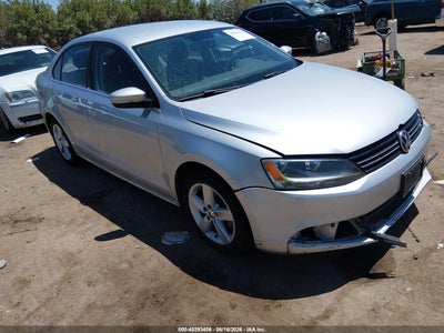 VOLKSWAGEN JETTA 2013