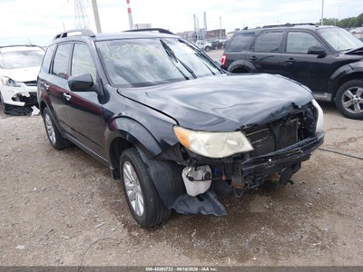 SUBARU FORESTER 2011