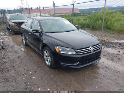 VOLKSWAGEN PASSAT 2013