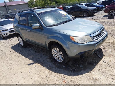 SUBARU FORESTER 2012