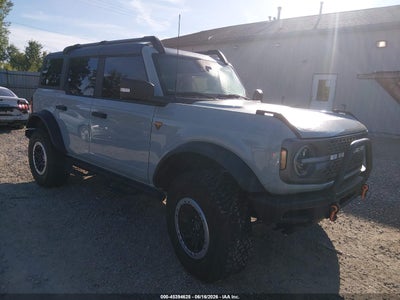 FORD BRONCO 2023