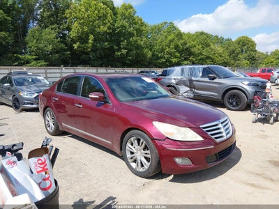 HYUNDAI GENESIS 2011
