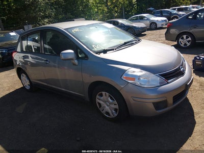 NISSAN VERSA 2012