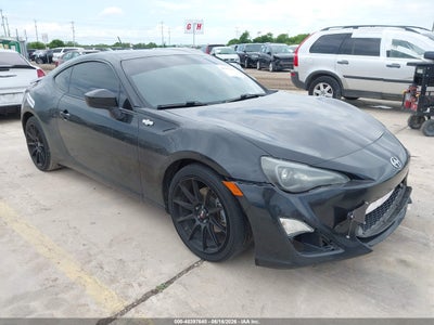 SCION FR-S 2013