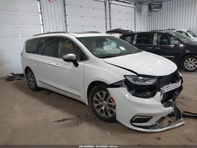 CHRYSLER PACIFICA HYBRID 2025