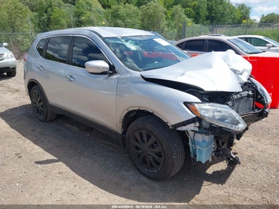 NISSAN ROGUE 2015