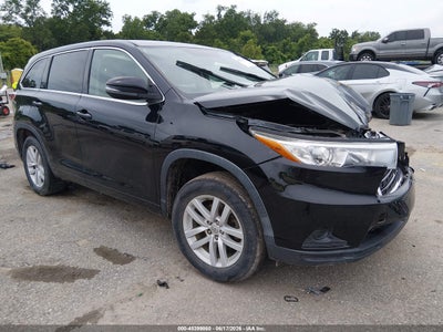 TOYOTA HIGHLANDER 2015