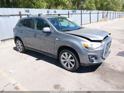 MITSUBISHI OUTLANDER SPORT 2015