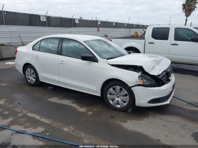 VOLKSWAGEN JETTA 2014