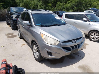 HYUNDAI TUCSON 2012
