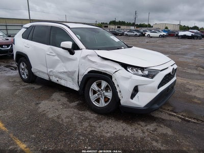 TOYOTA RAV4 2021