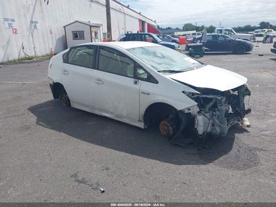 TOYOTA PRIUS 2013