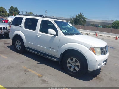 NISSAN PATHFINDER 2005