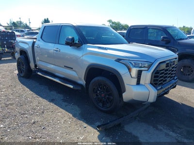 TOYOTA TUNDRA HYBRID 2025