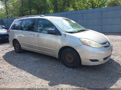 TOYOTA SIENNA 2006