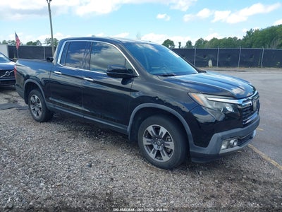 HONDA RIDGELINE 2019