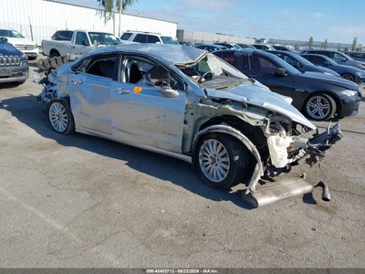 FORD FUSION HYBRID 2016