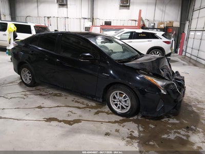 TOYOTA PRIUS 2018
