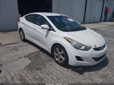 HYUNDAI ELANTRA 2013