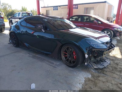 TOYOTA GR86 2025