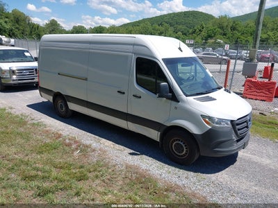 MERCEDES-BENZ SPRINTER 2500 2025