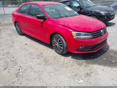 VOLKSWAGEN JETTA 2016